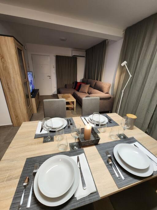 דירות Piso De Diseno אלצ'ה מראה חיצוני תמונה